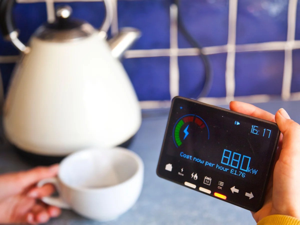 Households could save up to £173 a year by switching to fixed energy deal