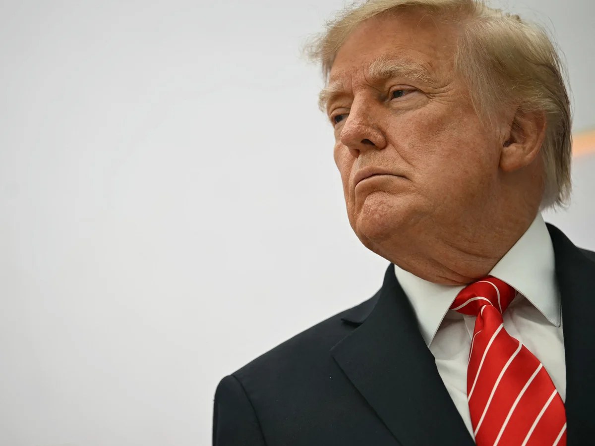 Zelenskyy furious as Trump announces deal to buy Russian diesel